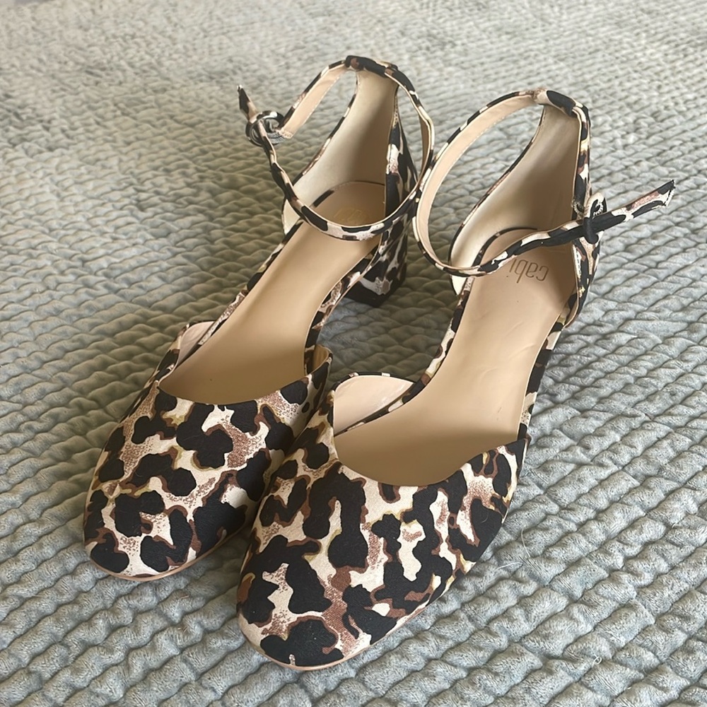 New Never Worn Cabi chunky heels size 11